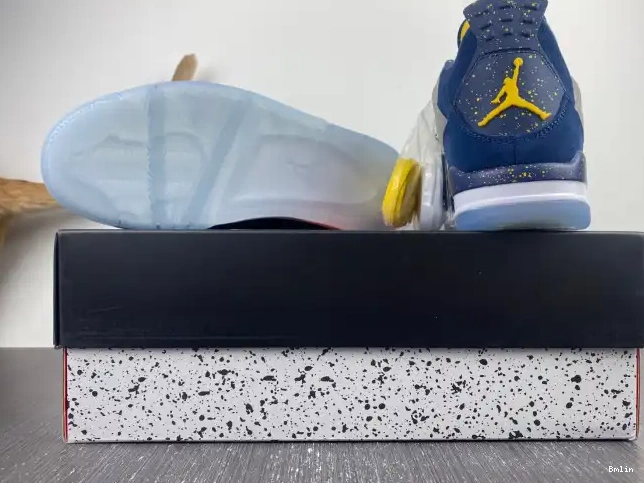 Bmlin AJ4-1036660 Air Retro Michigan Jordan 4 (PE) 0603